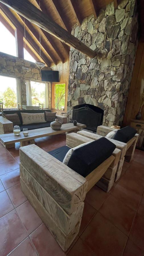 Hosteria Brisas Del Cerro Villa La Angostura Kültér fotó