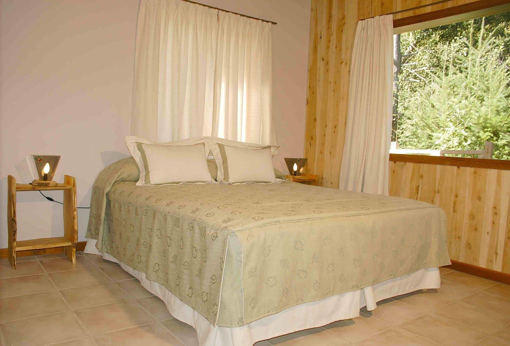 Hosteria Brisas Del Cerro Villa La Angostura Kültér fotó