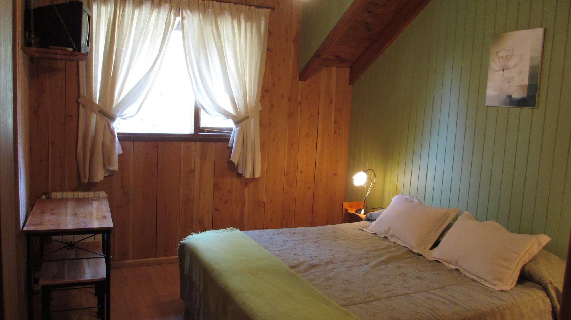 Hosteria Brisas Del Cerro Villa La Angostura Kültér fotó